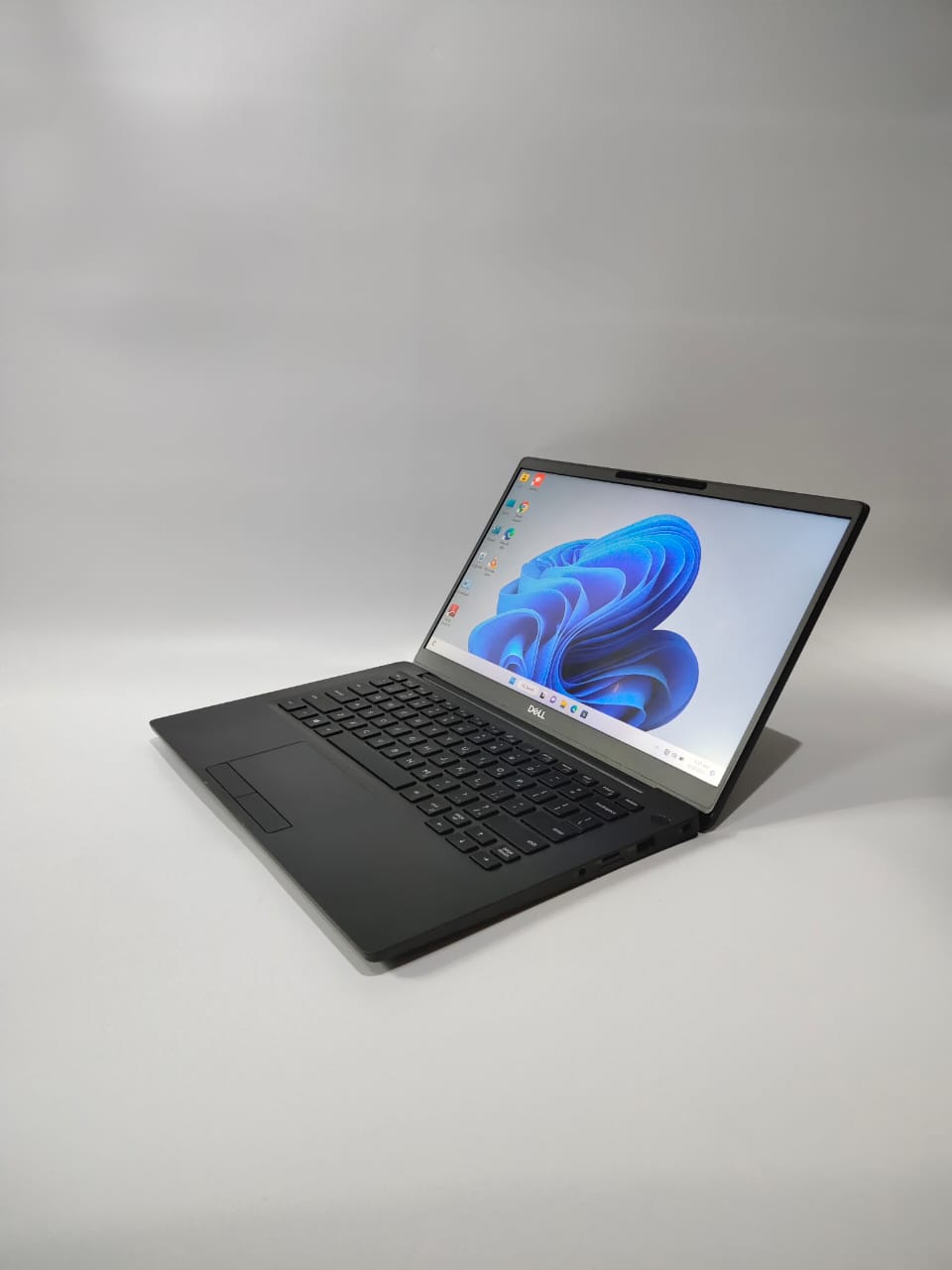 E7400